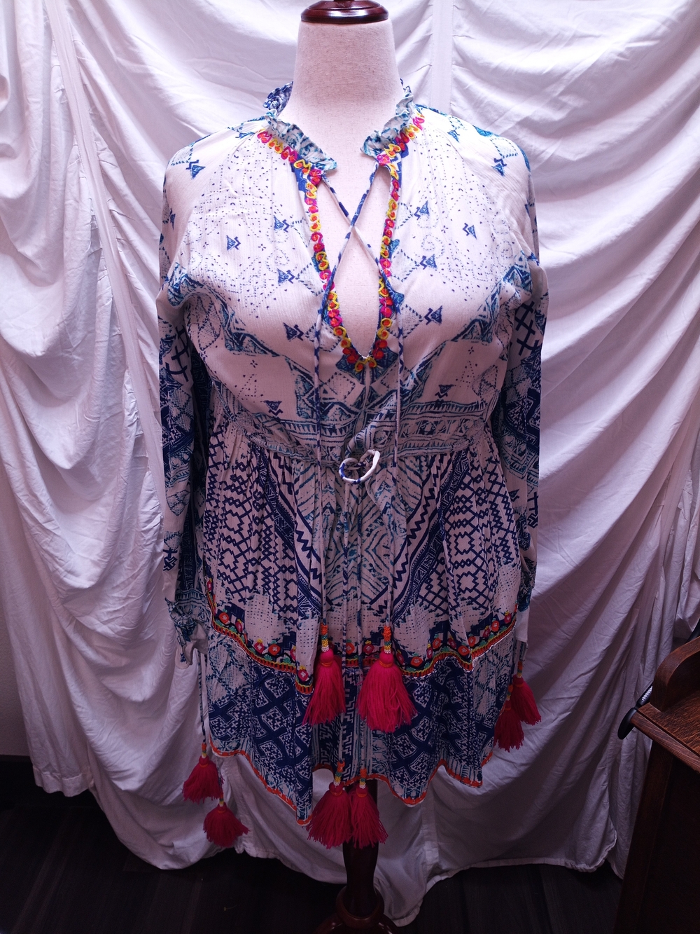 HEMANT & NANDITA White and Navy Blue Printed Long-Sleeve Dress with Pink Tassels